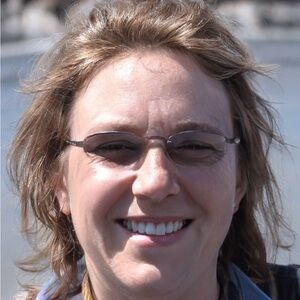 Meet your Posher, Marianne